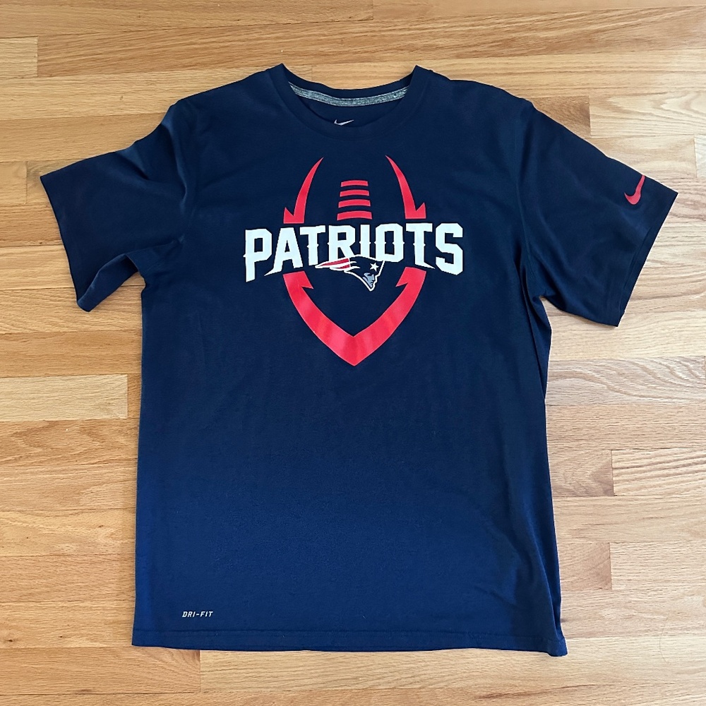 Nike New England Patriots Dri-Fit Mens T-Shirt Size XL